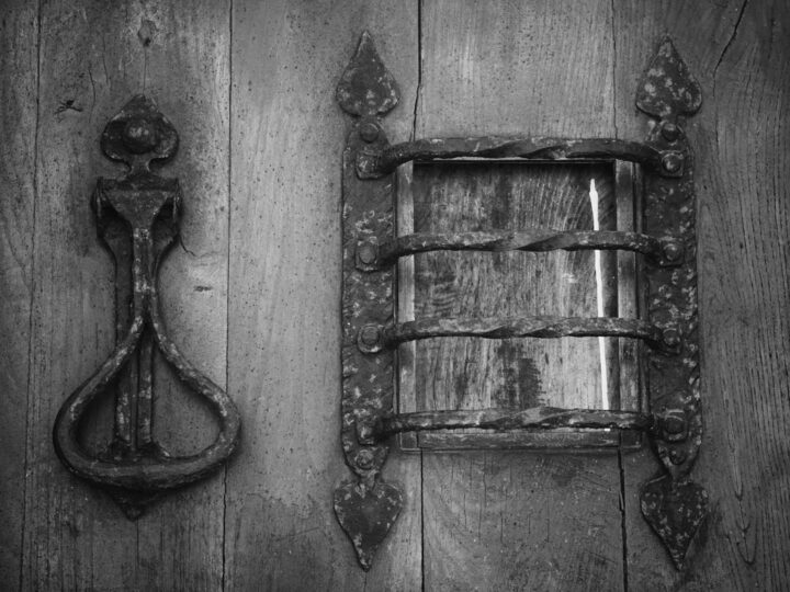 Door of Carmen